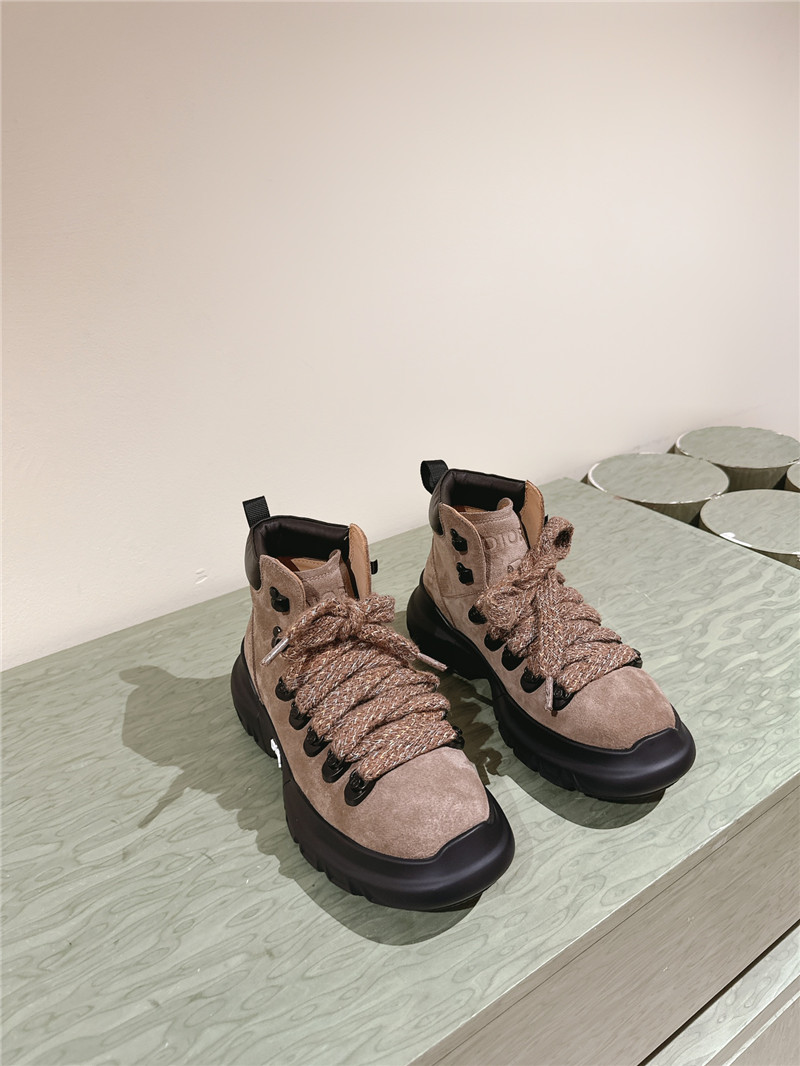 D10r lace up high top ankle boots