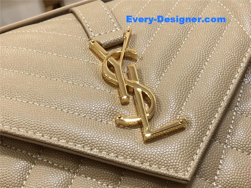 Y51 medium envelope shoulder bag