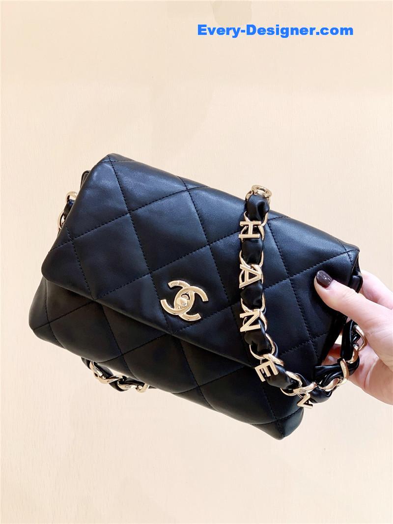 Ch**el letter logo hobo bag