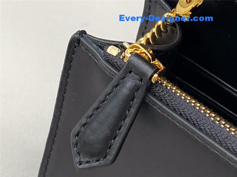 F**di chain wallet