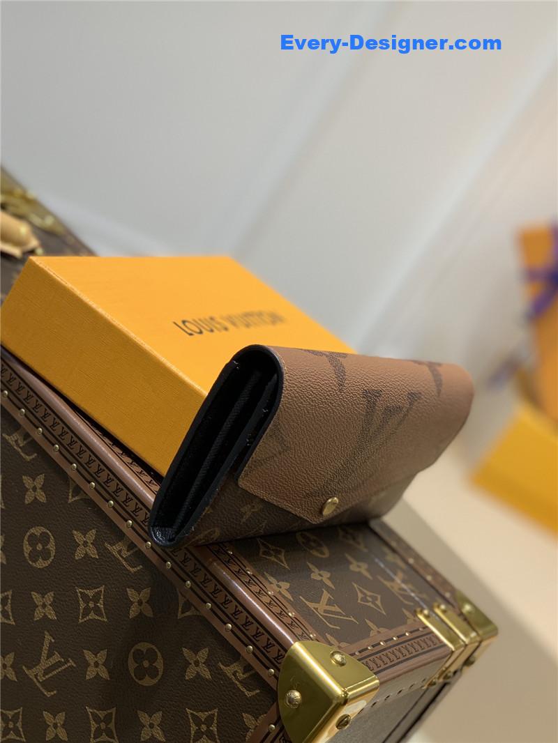l0vis Vvtt0n lv sarah wallet monogram
