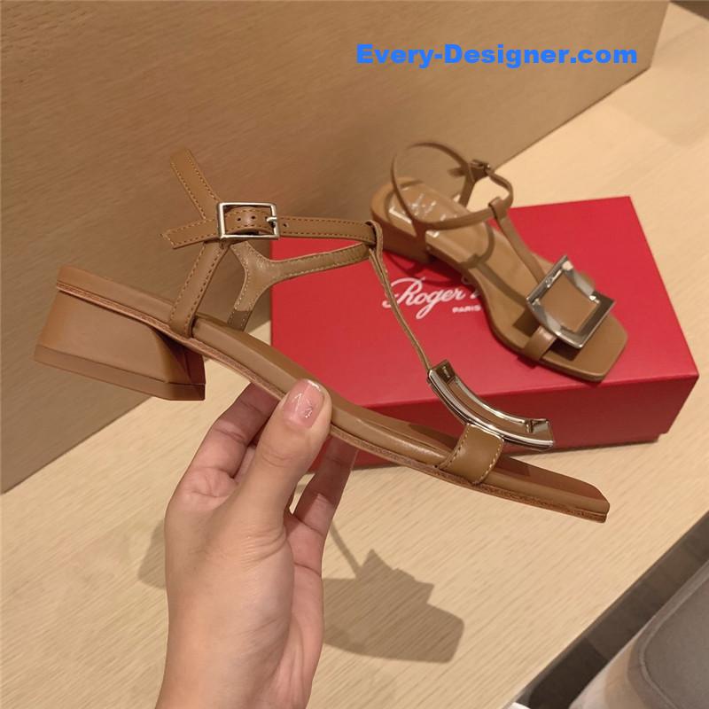 roger u1u1er square buckle sandals