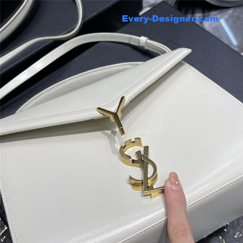 Y51 cassandra bag