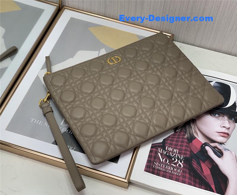 D10r caro clutch