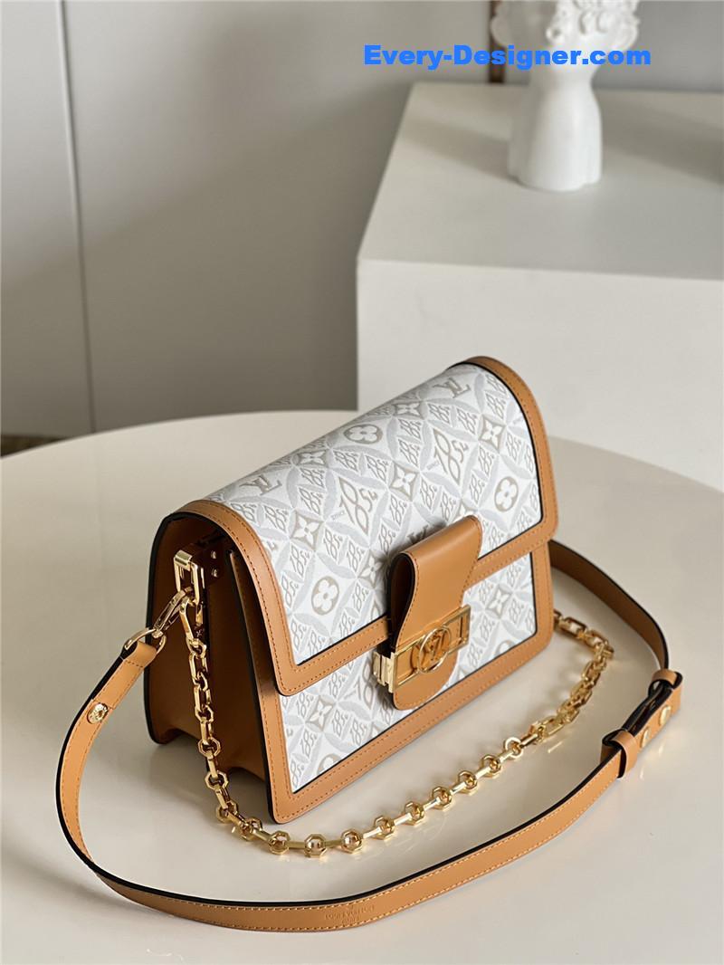 l0vis Vvtt0n lv dauphine mm white monogram canvas bag