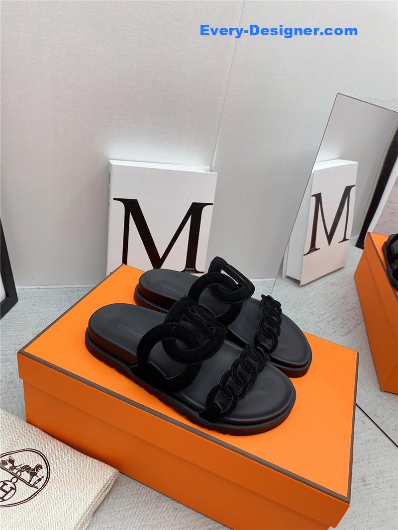 H**me5 couple shoes