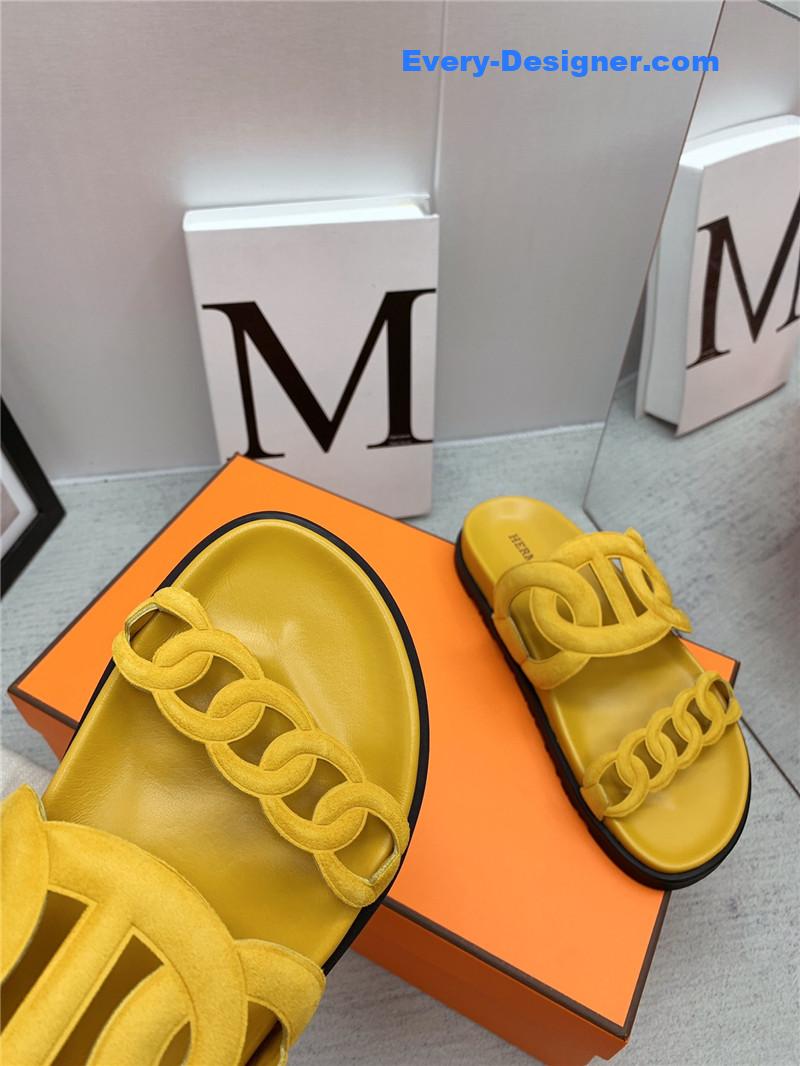 H**me5 couple shoes