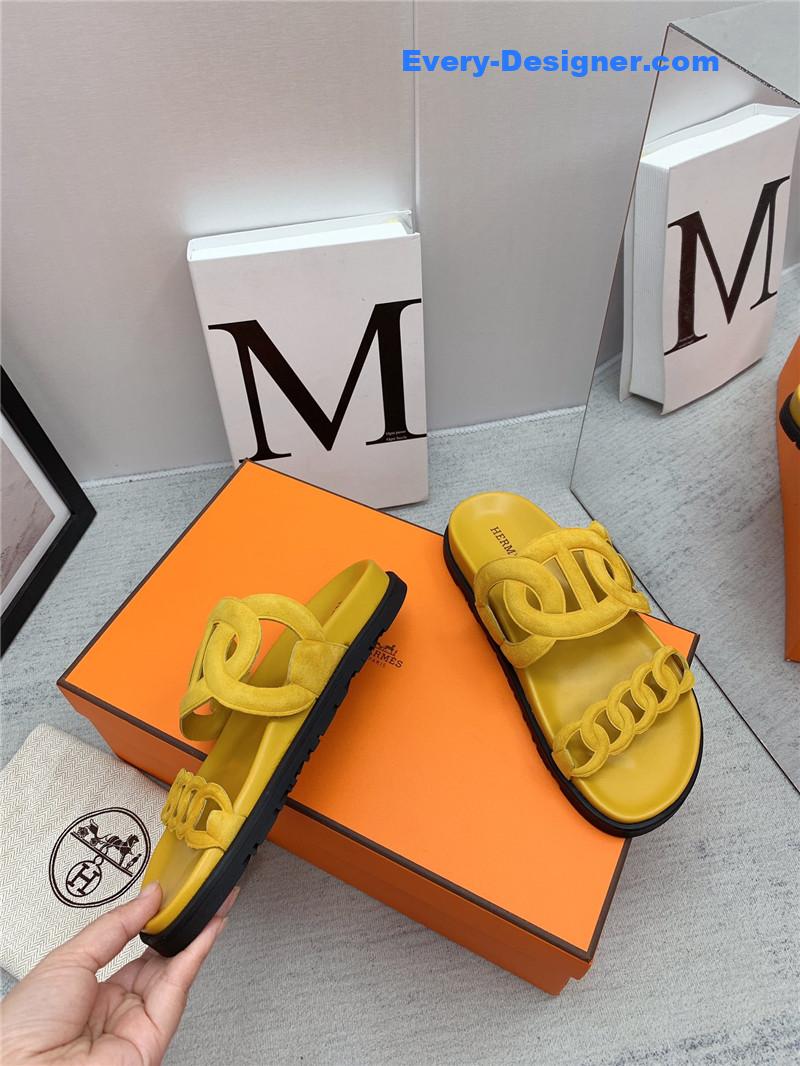 H**me5 couple shoes
