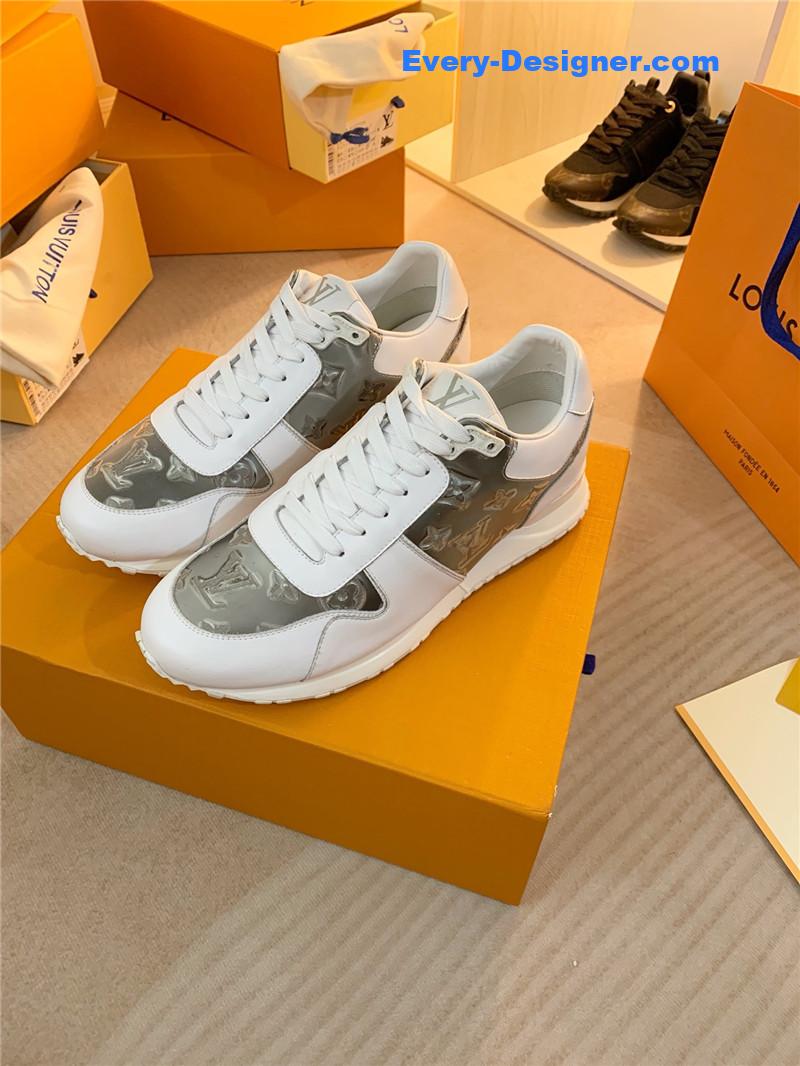 l0vis Vvtt0n lv run away sneakers