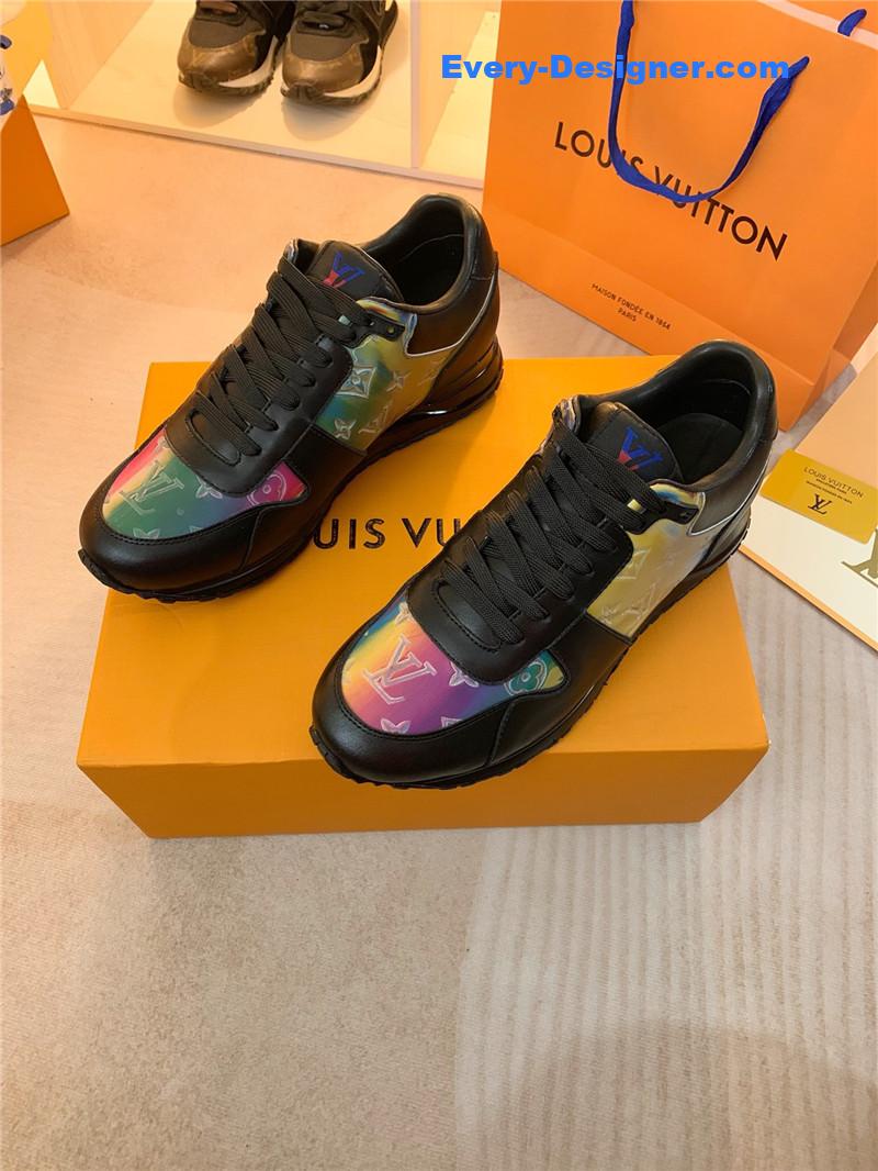 l0vis Vvtt0n lv run away sneakers