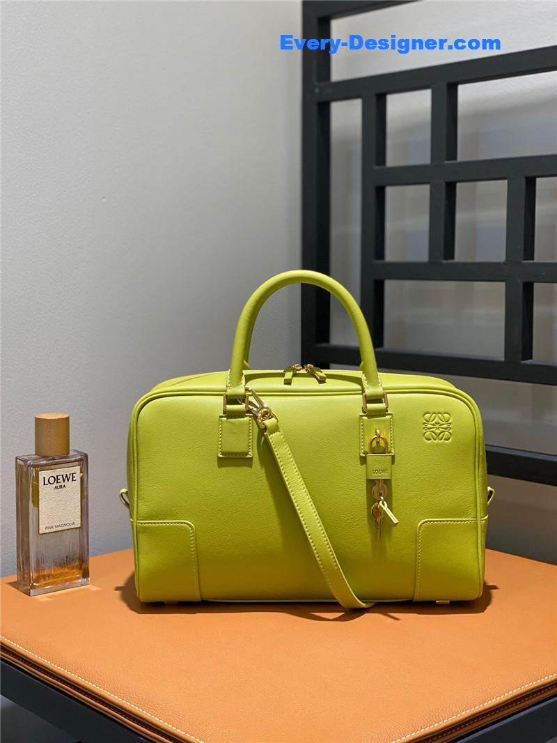 L0ew* amazona 28 bag