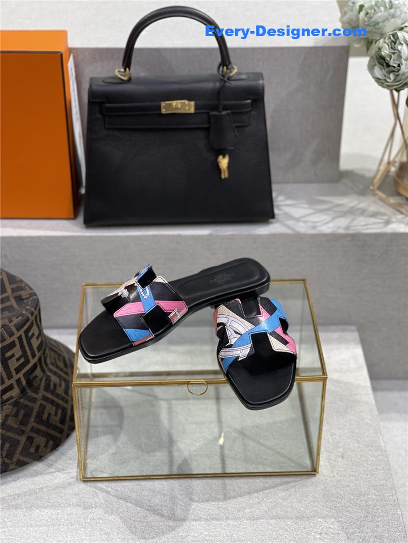 H**me5 early spring new color slippers