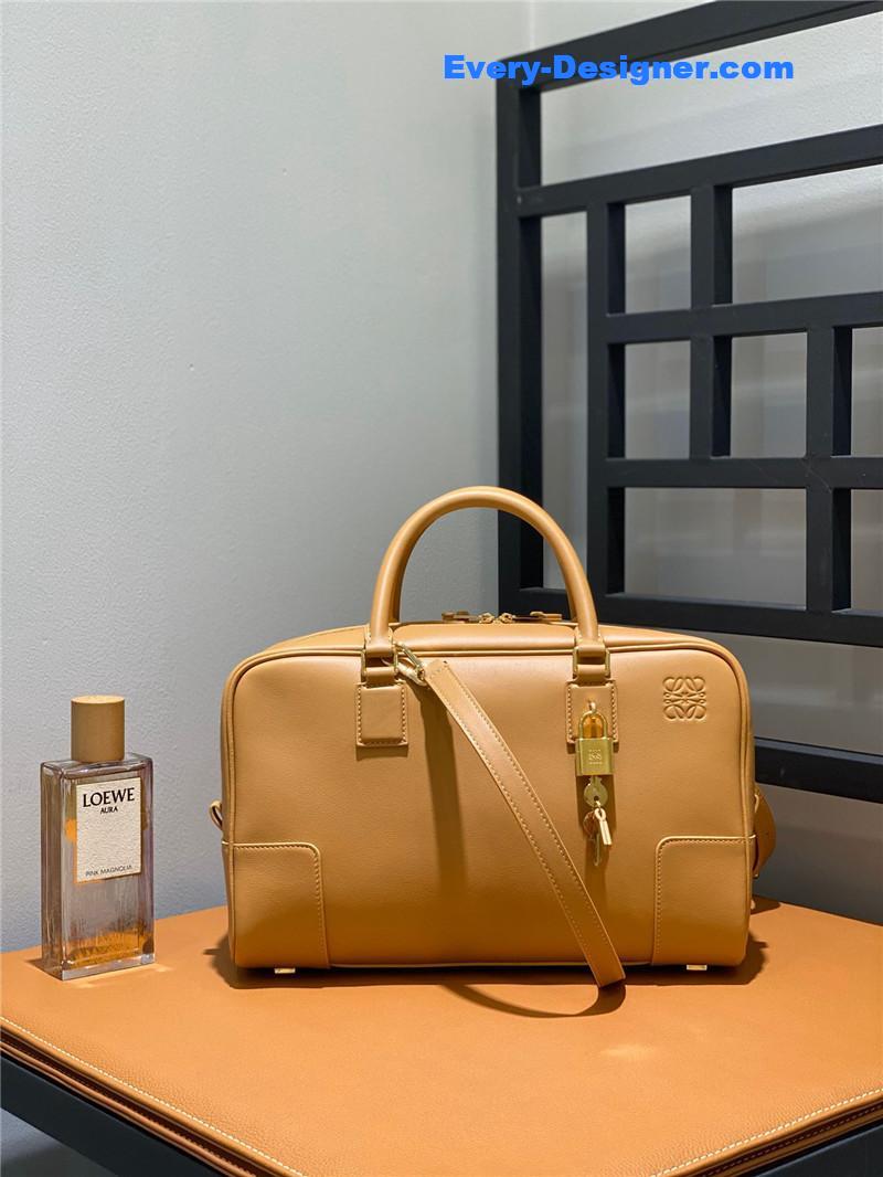L0ew* amazona 28 bag