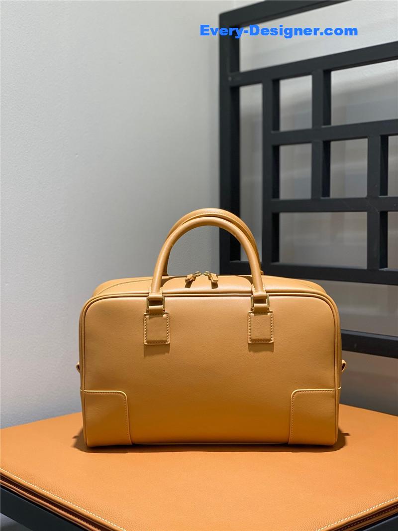 L0ew* amazona 28 bag