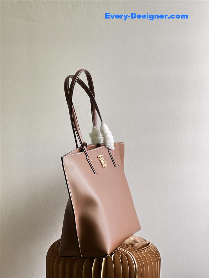 Bv*b*rry tote bag shopping bag