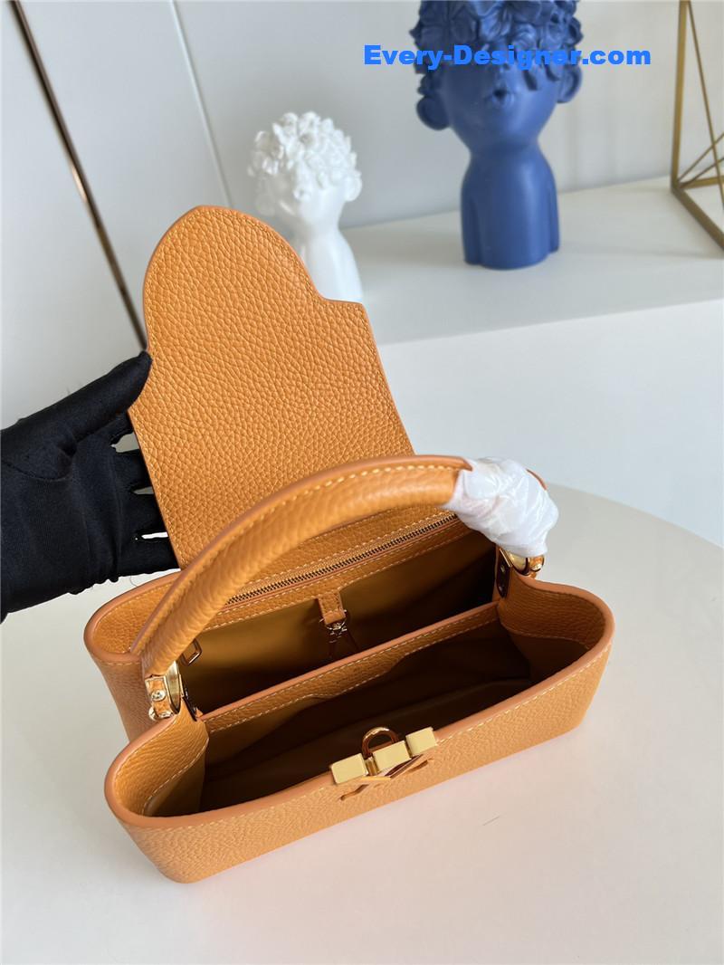 l0vis Vvtt0n lv capucines small bag black