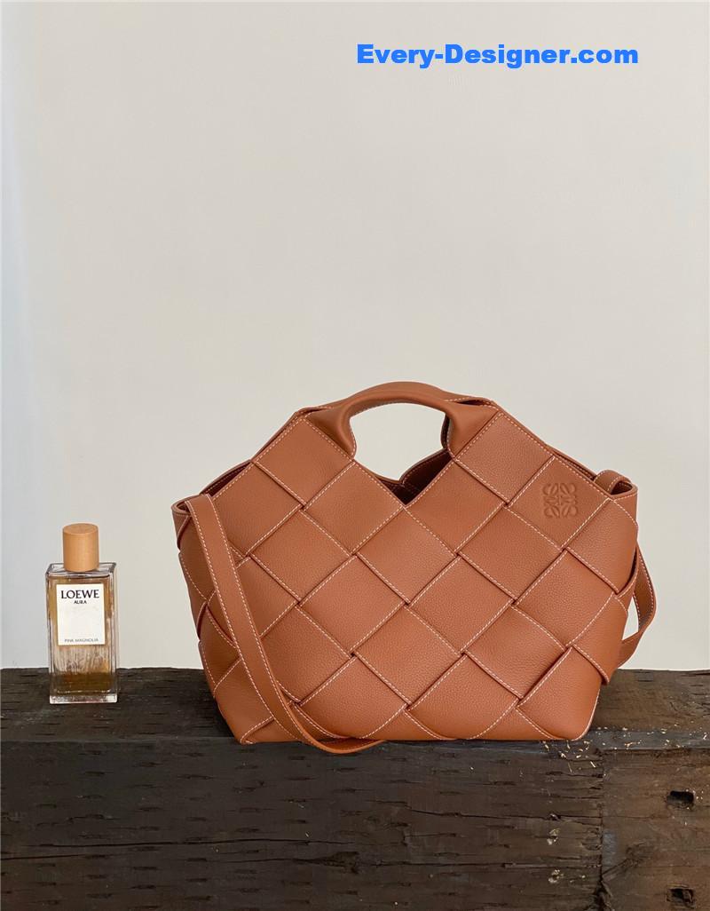 L0ew* woven basket gingham bag