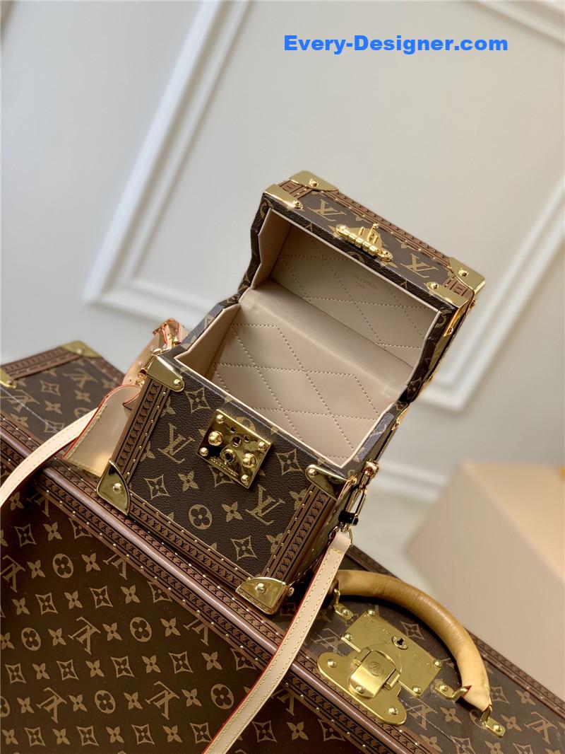 l0vis Vvtt0n lv camera box bag