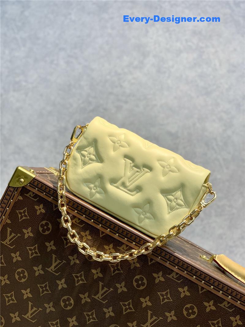 l0vis Vvtt0n lv bubblegram wallet on strap bag