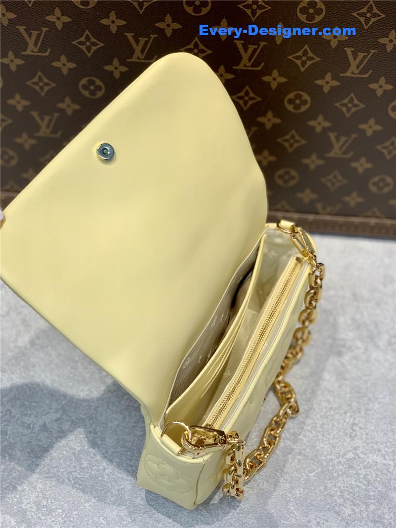 l0vis Vvtt0n lv bubblegram wallet on strap bag