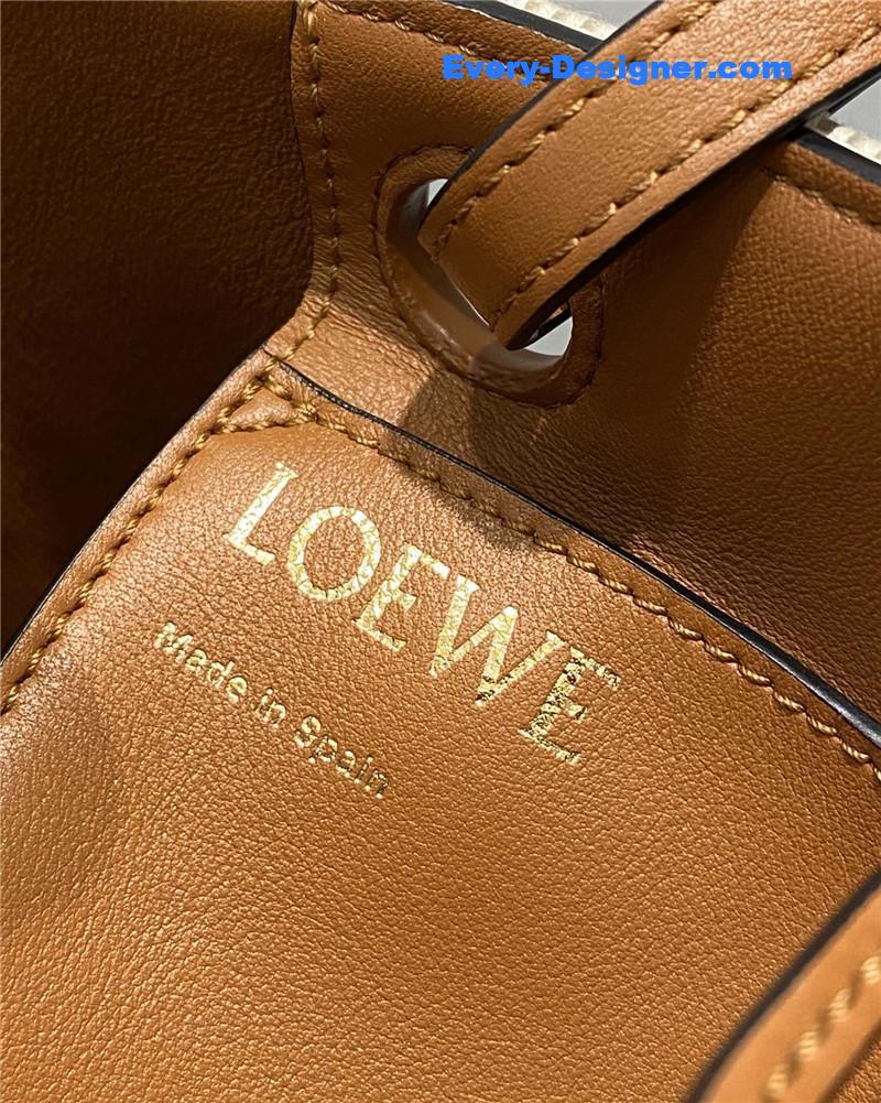 L0ew* anagram tote bag