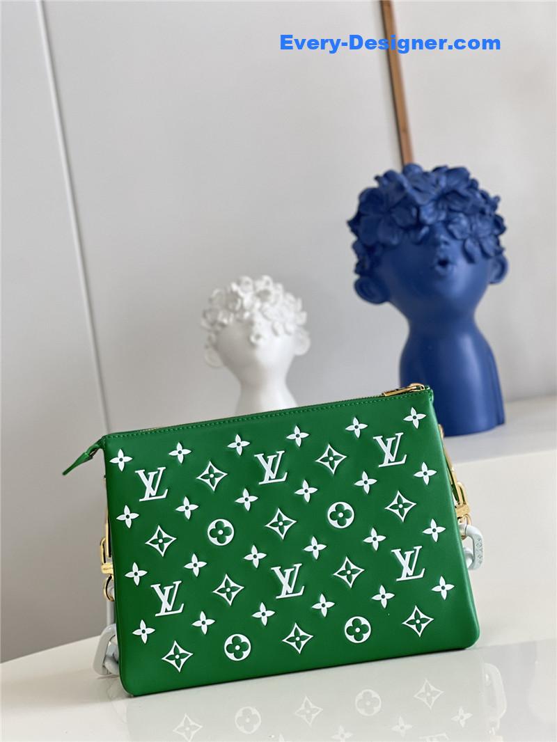 l0vis Vvtt0n lv coussin bag small green
