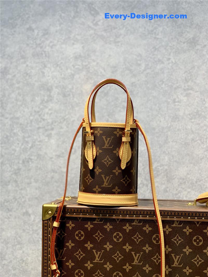 l0vis Vvtt0n lv nano bucket monogram bag