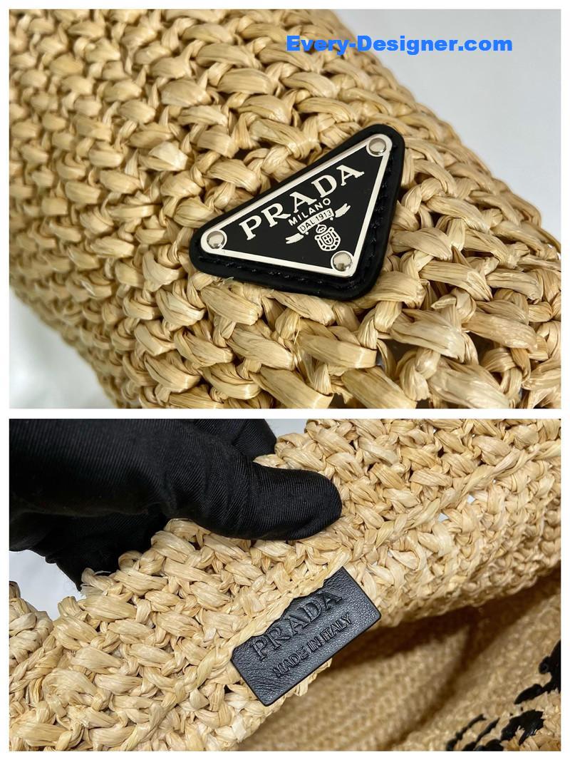 Pra*a fiber tote bag