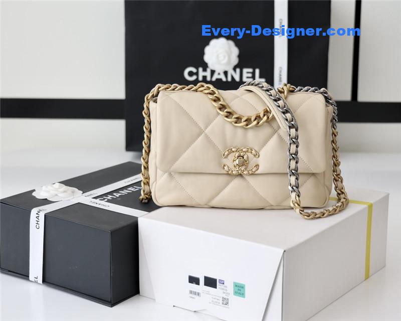 Ch**el 19 bag small