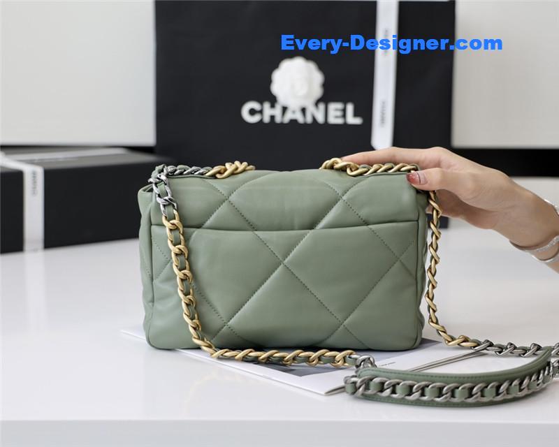 Ch**el 19 bag small