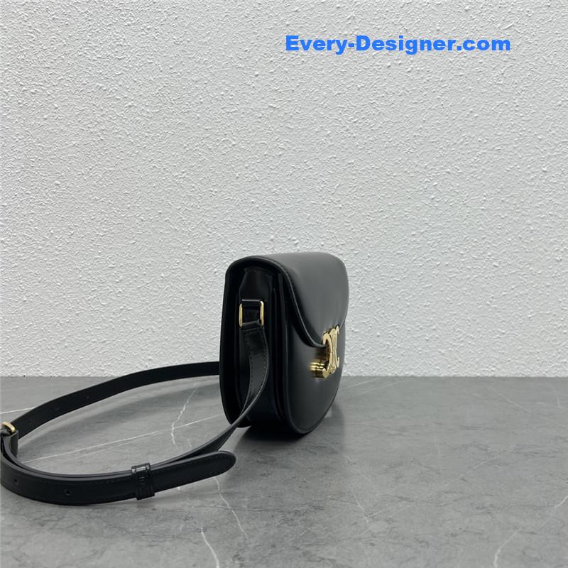 Ce1i*e saddle bag