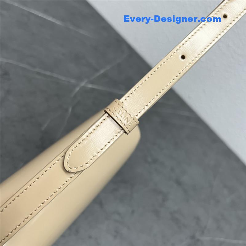 Ce1i*e saddle bag