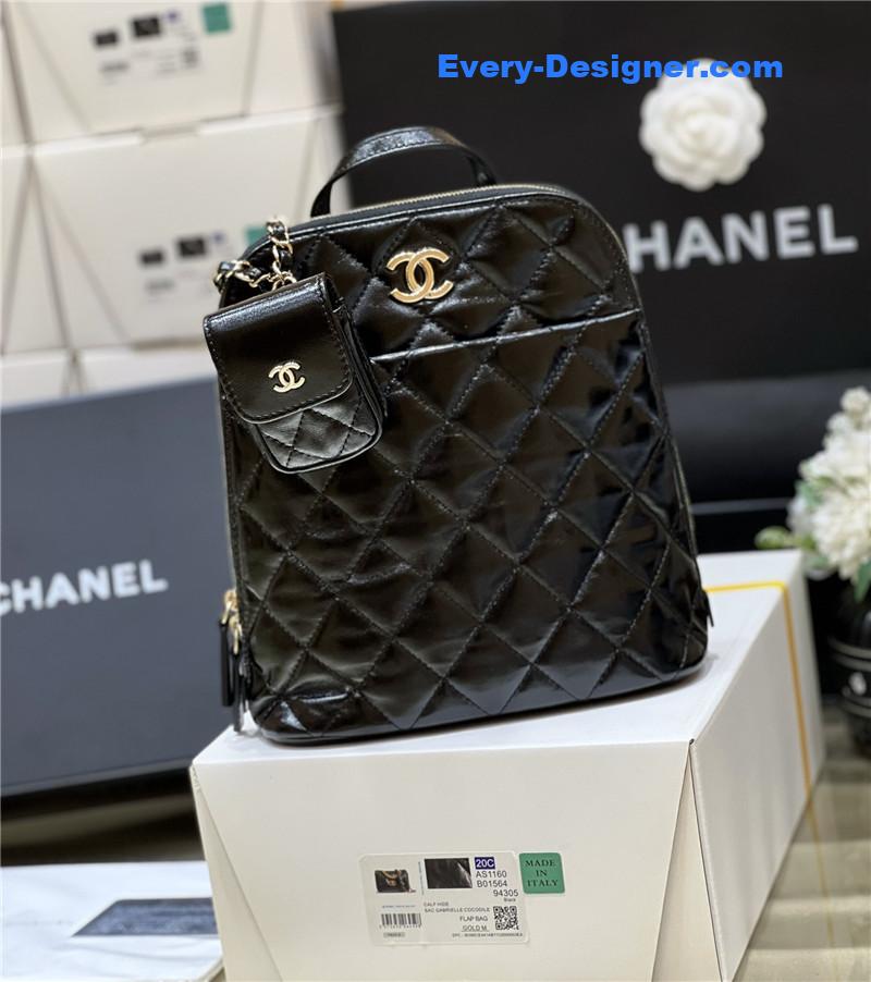 Ch**el oil wax cowhide backpack