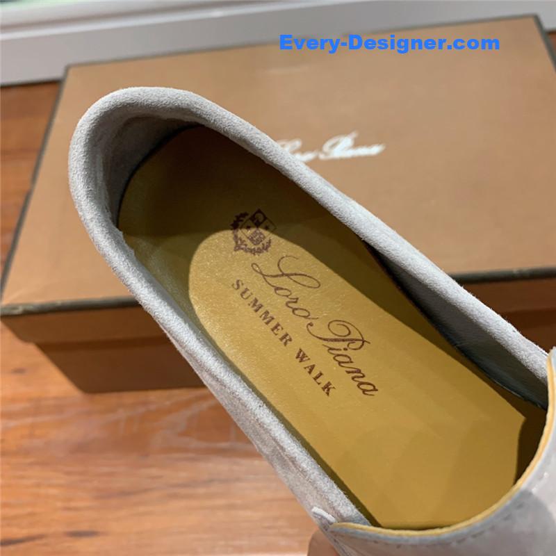 L0r0 P1ana  charms walk loafers