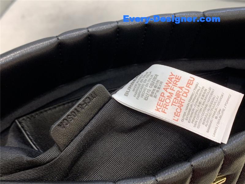 Bv*b*rry pocket bag