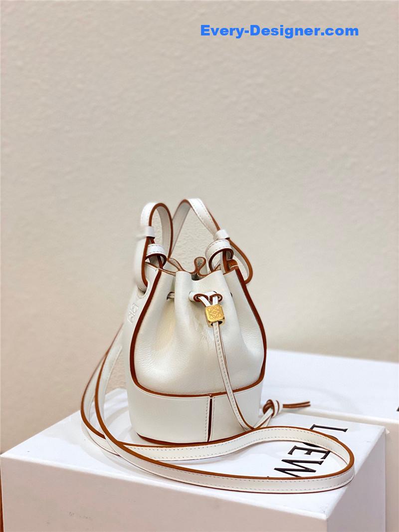 L0ew* balloon bag mini