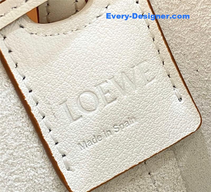 L0ew* balloon bag mini