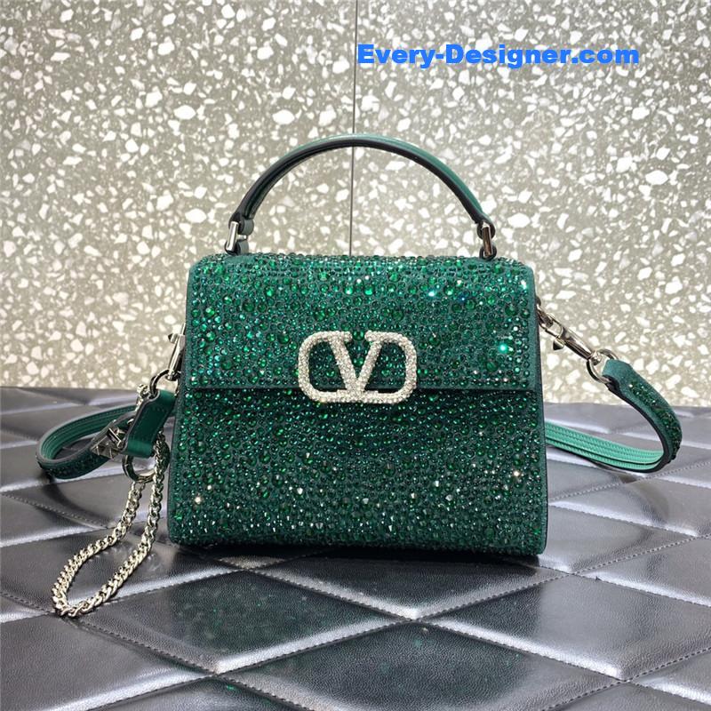 Va1e*ntin0 garavani vsling crystal bag