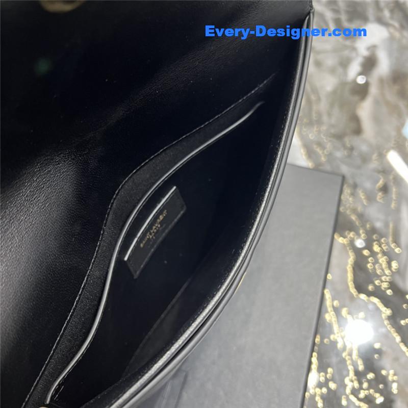 Y51 gaby clutch bag
