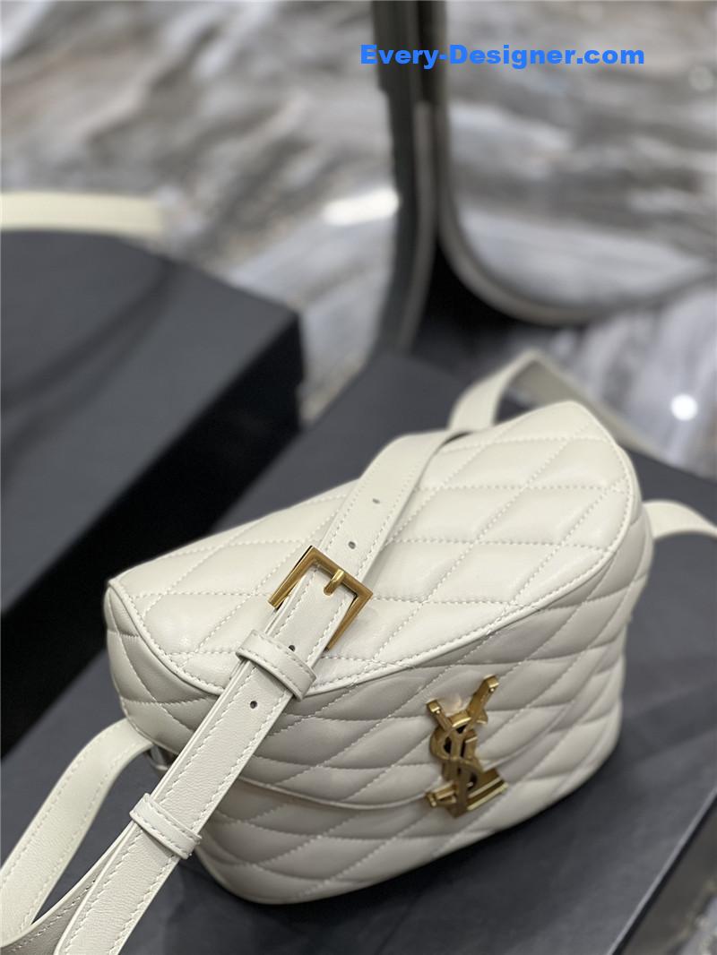 Y51 june box bag