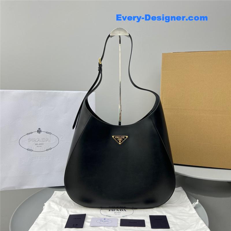 Pra*a cleo hobo bag