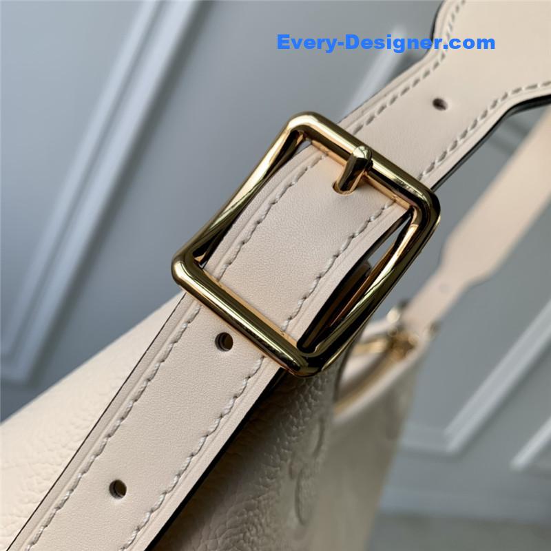 l0vis Vvtt0n lv carryall small bag