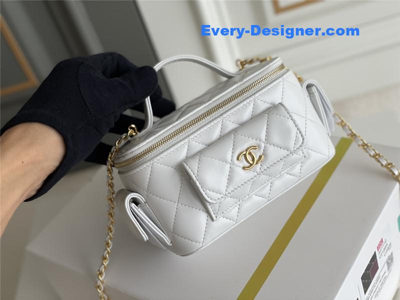 Ch**el cosmetic bag