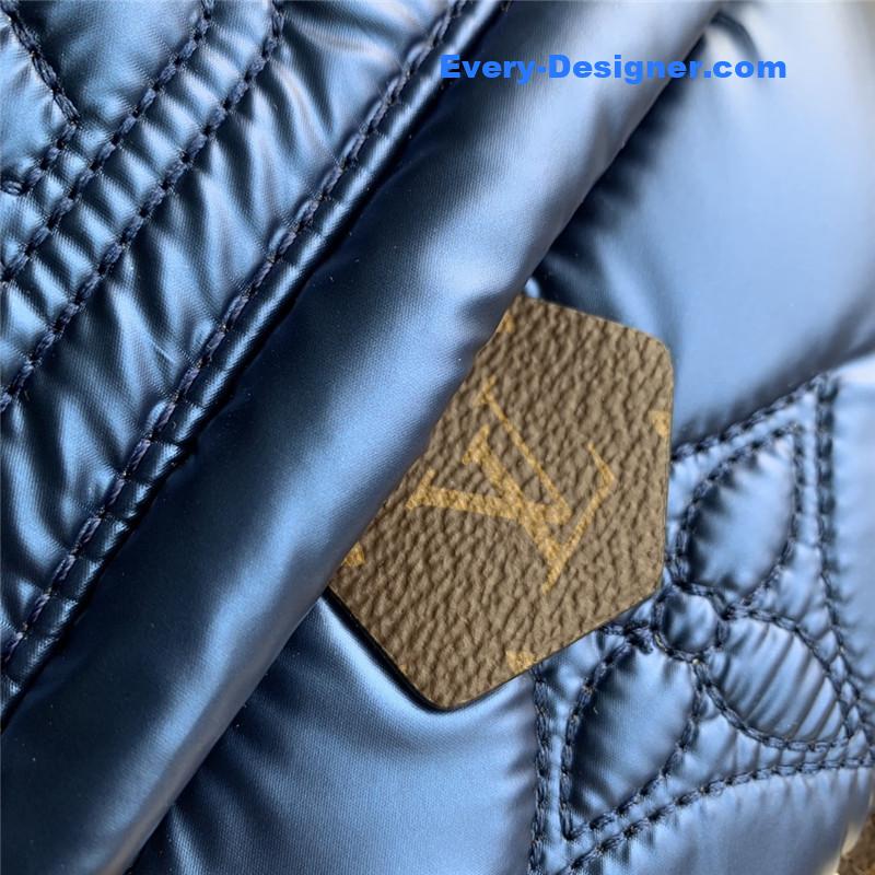l0vis Vvtt0n lv pillow palm springs mini backpack