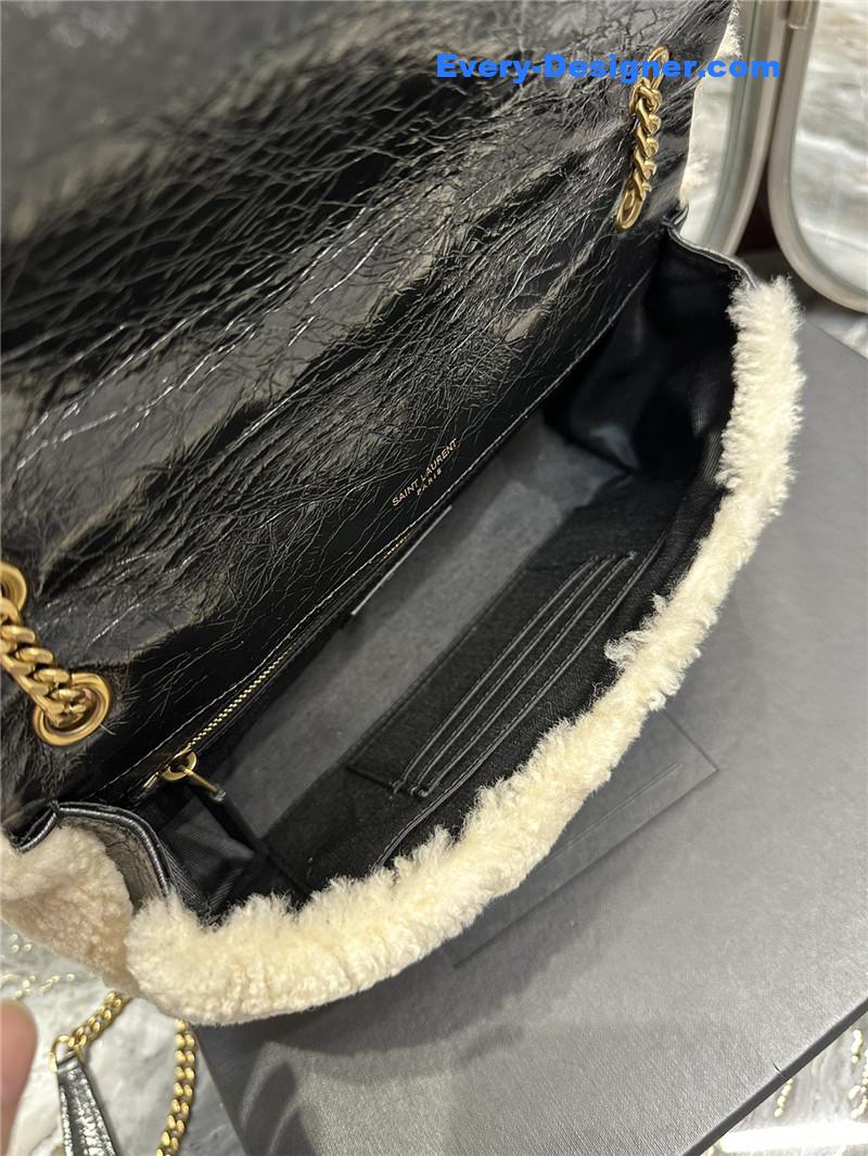 Y51 jamie lambswool bag