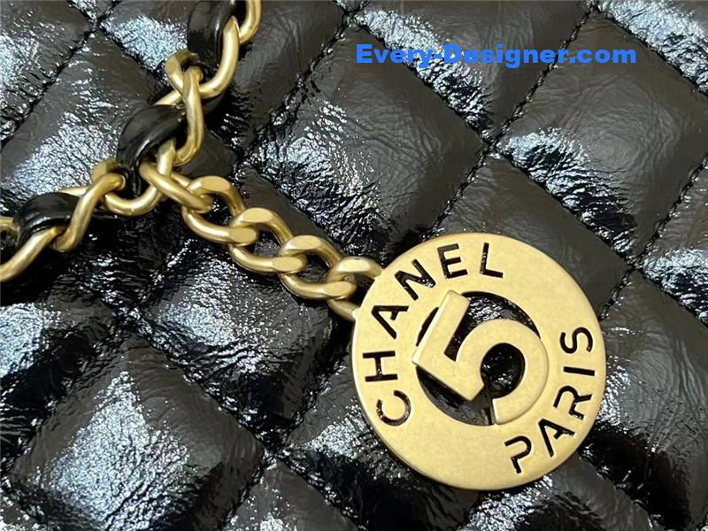 Ch**el number 5 gold coin tag hobo bag small