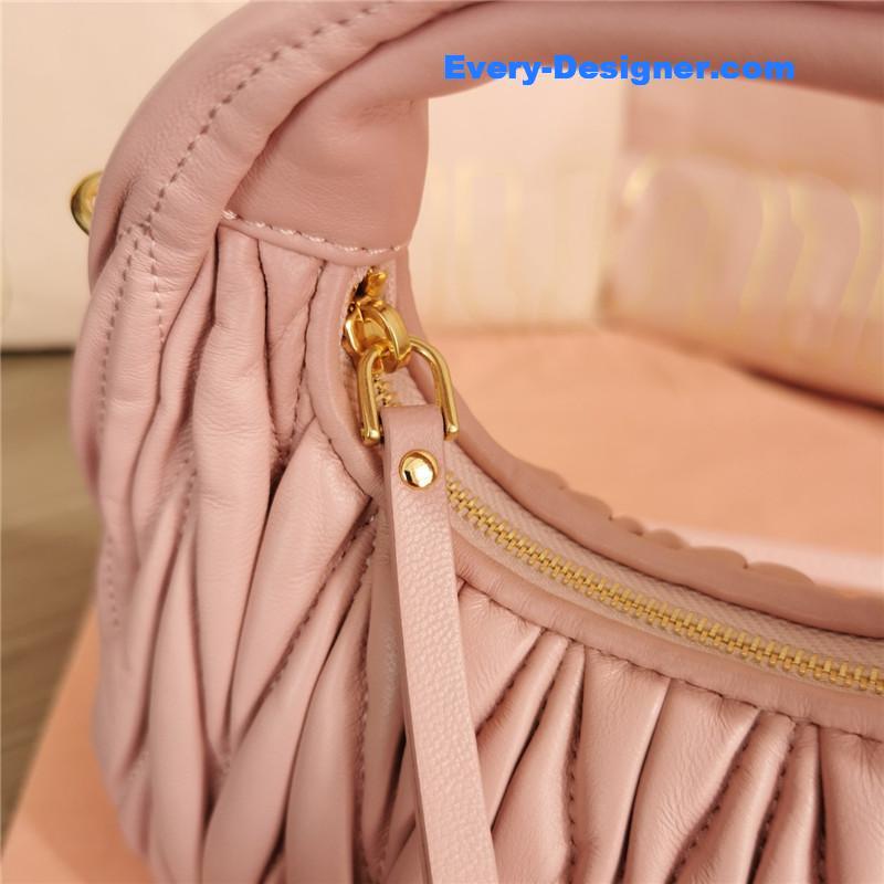 M1um1u new mini miuwander handbag