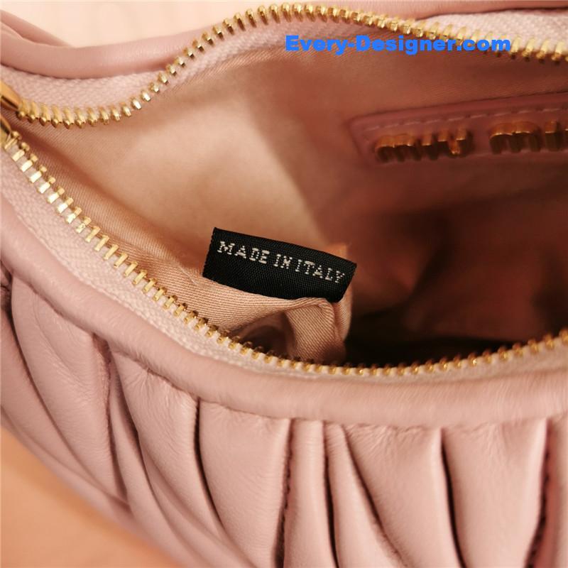 M1um1u new mini miuwander handbag