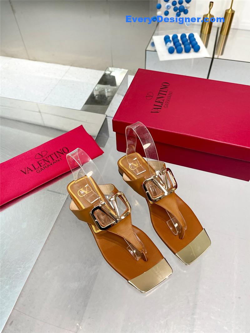 Va1e*ntin0 early spring new leather fabric slippers