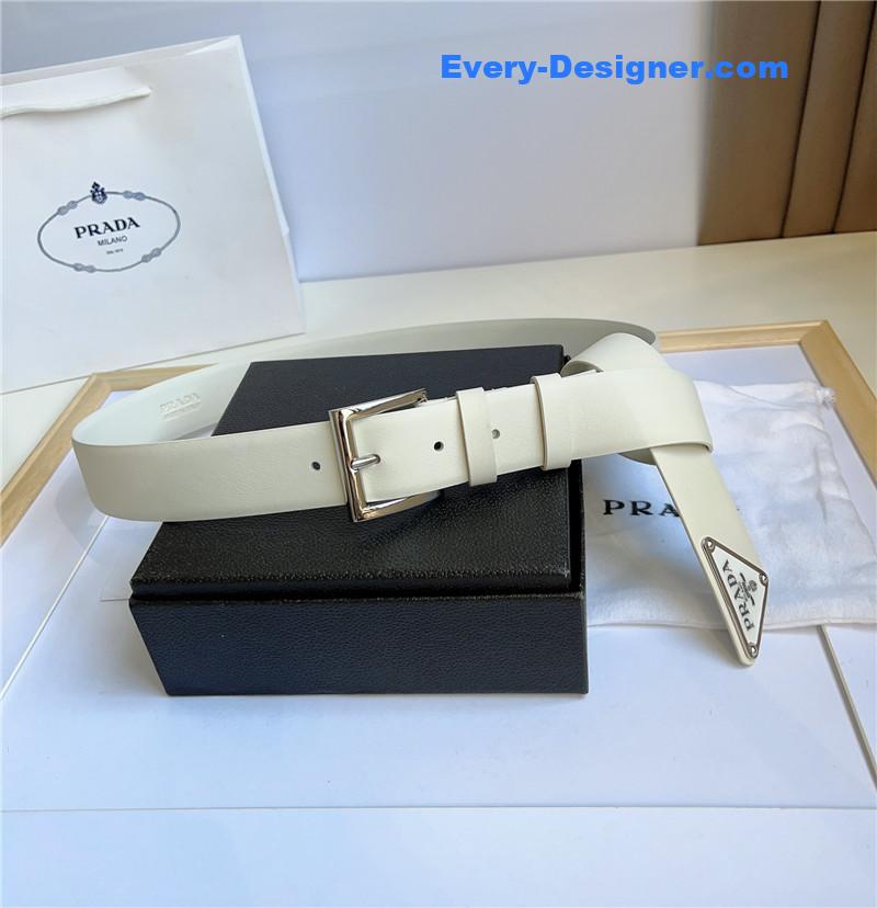 Pra*a enamelled metal triangle logo belt